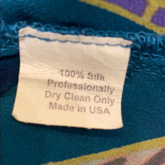 Ramona La Rue by Arianne Dragonfly Print Blouse - Picture 6 of 6